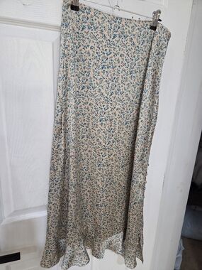 Zara Cream Maxi Skirt with Blue & Pink Floral Print